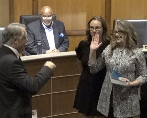 city of kentwood treasurer.